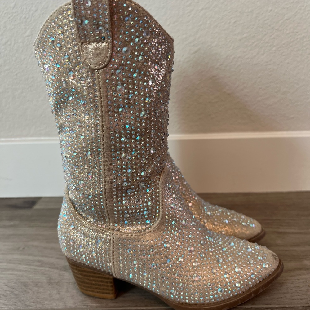 Sparkling Toddler Boots from Khloe Jean